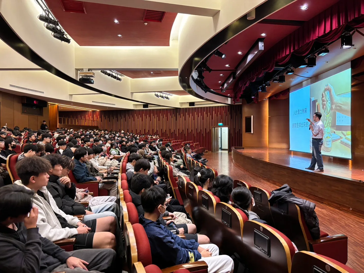 人才邦企業培訓與合作現場